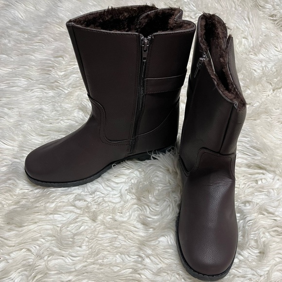 No Name Women’s Brown Faux Leather Fur Mid Calf Boot. Size 11 - Picture 1 of 6